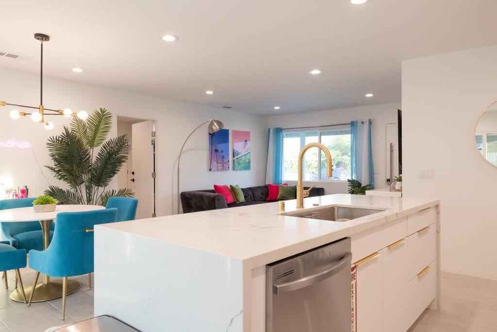 Casa Palmina An Mcm Oasis Villa Palm Springs Eksteriør billede